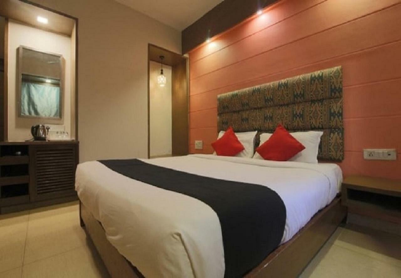 קלנגוטה Tangerine Boutique Resort מראה חיצוני תמונה